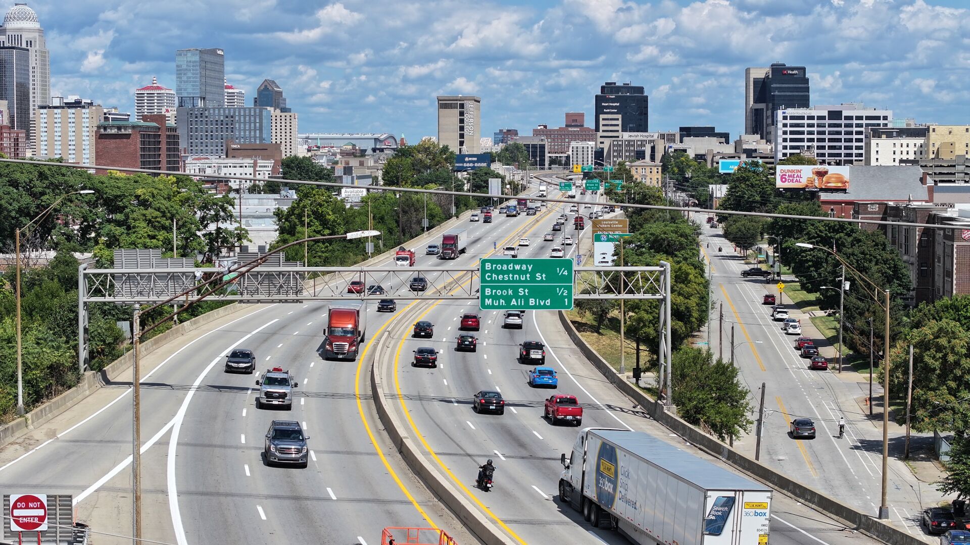 Kentucky plans 2-month shutdown of I-65 in Louisville in 2026 for overpass replacements